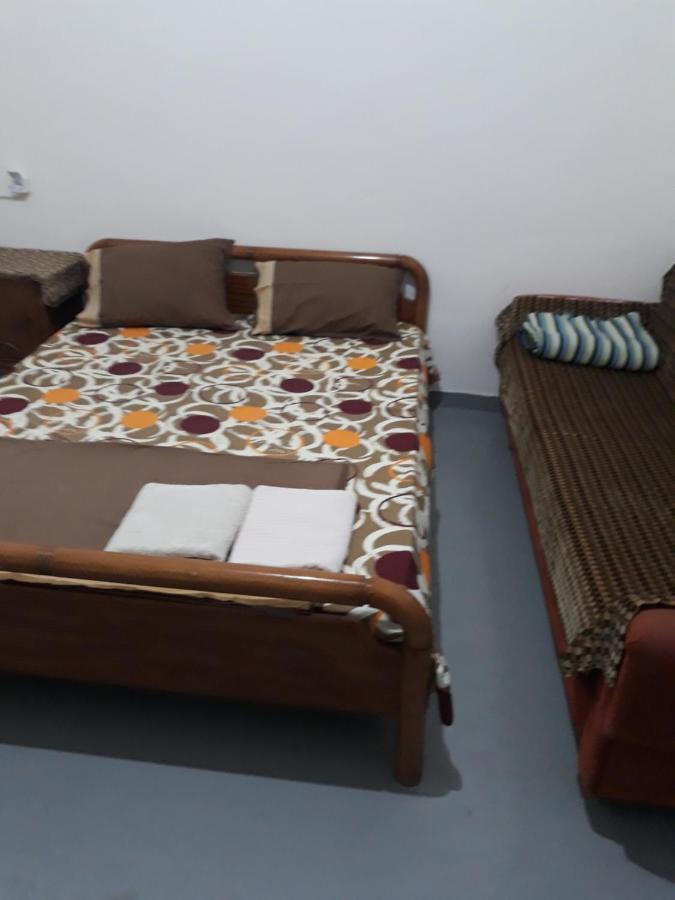 Ngm . Home Piraeus Buitenkant foto